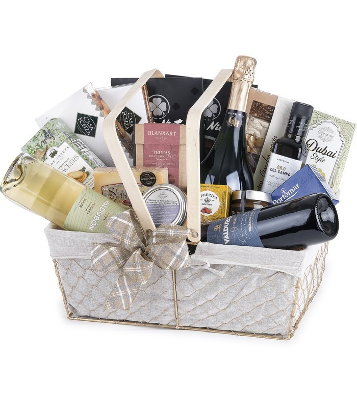 Cesta Navidad Gourmet 124 con cava, quesos, trufa y foie | Lotes de España